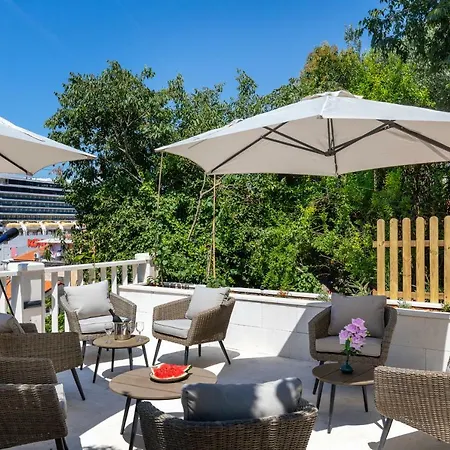 게스트하우스 And Naida