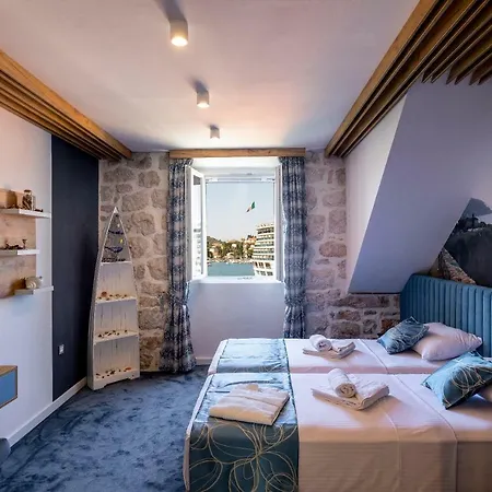 And Naida Guest house 4*