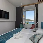 And Naida Guest house 4*